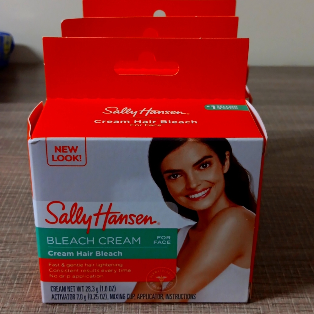 Sally Hansen Face Bleach cream